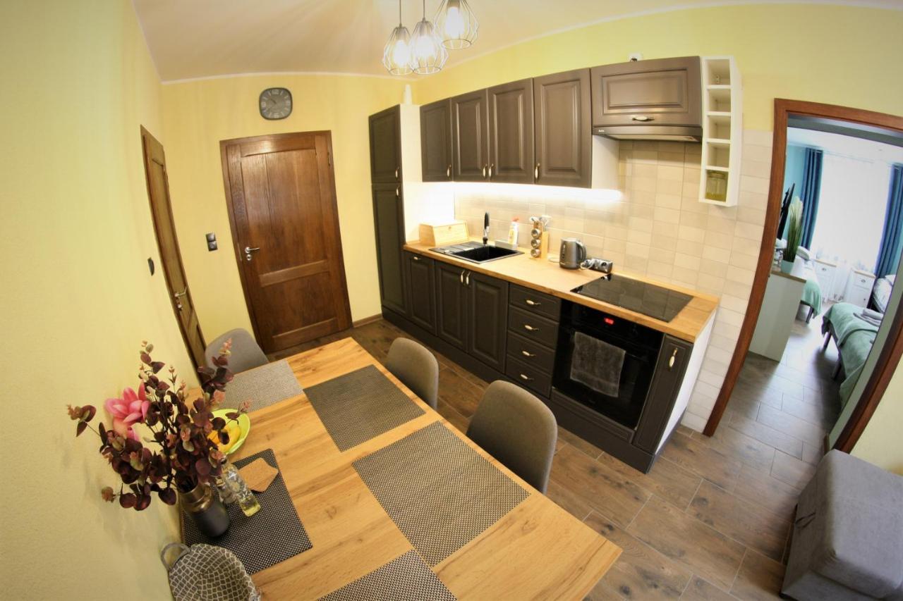 Apartamenty Zielone Centrum Stronie Slaskie Exterior photo